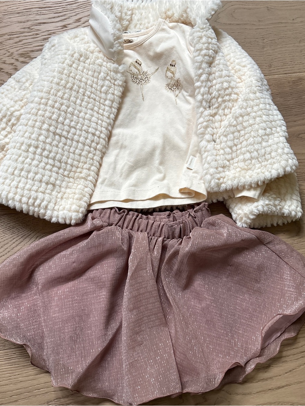 Le chic 3 piece set size 4